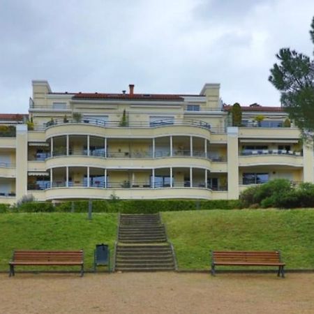 Appartement Entierement Equipe Charbonnières-les-Bains Buitenkant foto